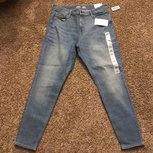 Women’s Jeans - NWT - Old Navy - size 12
